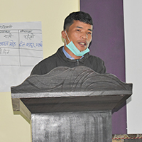 写真：ショバシ・ブロンさん、32歳、中学校教師（ネパール）