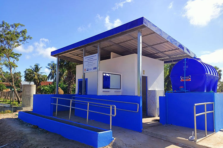 学校給食の導入に不可欠な給水・衛生設備の建設を支援 / ©プラン・インターナショナル