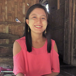 写真：マー・ウィンさん、22歳、コミュニティ・ボランティア（ミャンマー）