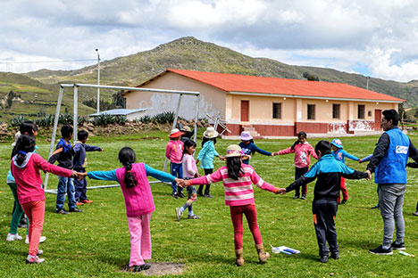 女の子の可能性をのばし、豊かな地域をつくる　プラン・スポンサーシップ