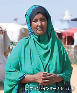 写真:国内避難民キャンプでのカダンさん