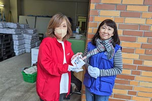 内灘町社会福祉協議会に物資を支給  / &copy;プラン・インターナショナル