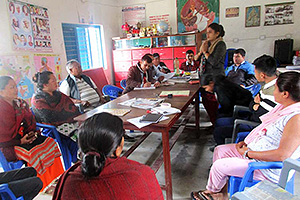 災害対策委員会のミーティング（ネパール） / ©プラン・インターナショナル