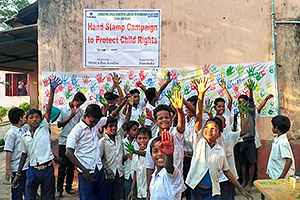 「子どもの保護」週間に子どもの権利の保護を宣言 / ©プラン・インターナショナル