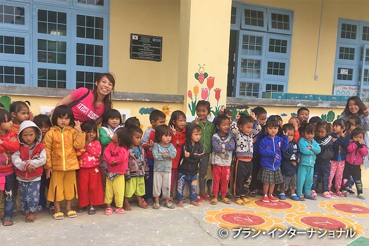 写真：【完了報告】「幼稚園・小学校教育」プロジェクト（ベトナム）