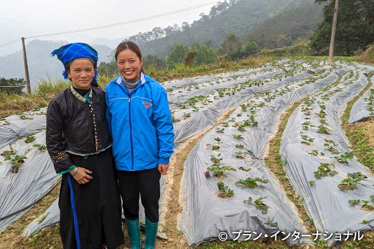 研修参加後、農園を始めた女性たち