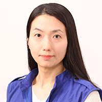 写真：プログラム部　榎田真季 職員