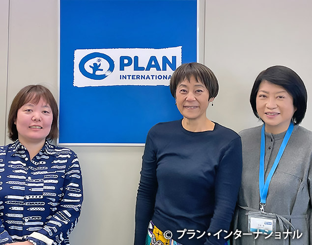 写真：（左から）津田職員、西村職員、平田職員