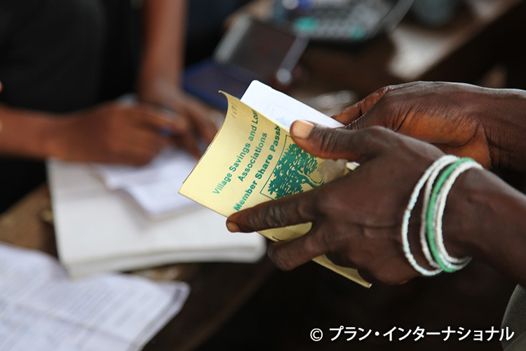 写真：ローンを組むこともでき将来への投資も行えるように（シエラレオネ）