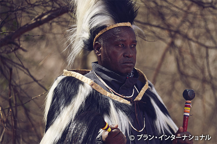 写真：「私はFGMをなくす使者」