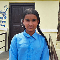 写真：ブミカさん、7年生