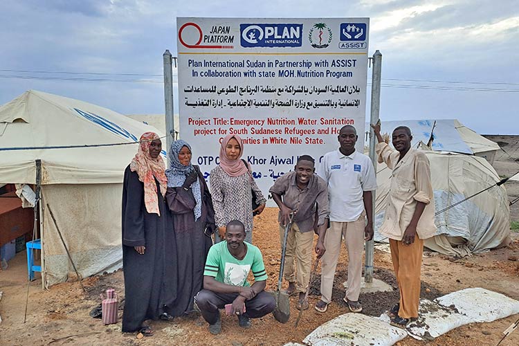 写真：国内避難民キャンプ内に急性栄養不良の治療を行うための外来センターを設置・運営