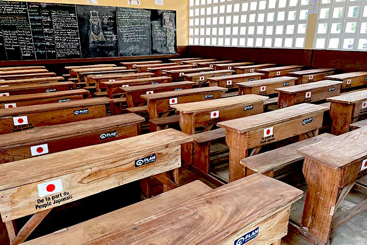 写真：新しく建設した教室（内観）