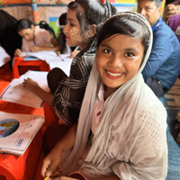 写真：サダカさん、16歳、女性学習者