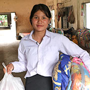 写真：パンさん、15歳、寄宿舎で生活をする中学生