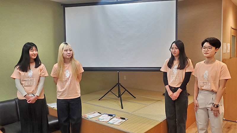 プラン・ユースグループのメンバーたち

