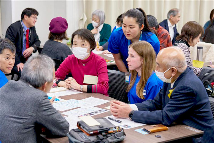 写真：ディスカッションの様子