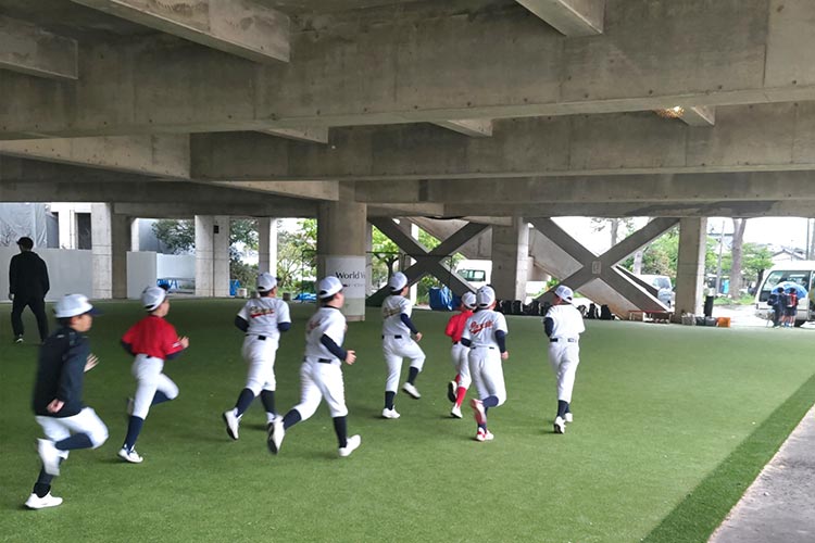 写真：野球クラブの練習風景