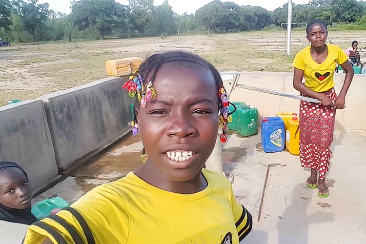 サムネ：ブルキナファソから「こんにちは！」～私の地域でのプランの活動を紹介します～