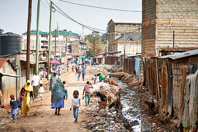 アフリカのスラム街が抱える問題とは?キベラの現状や必要な対策