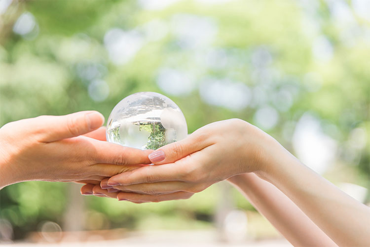 写真:干ばつ時の学校給食支援(ケニア)