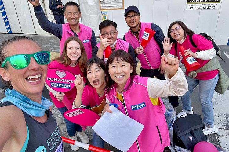 写真：昨年の東京マラソン2025の沿道応援の様子