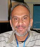 国際人道支援ディレクター、医師