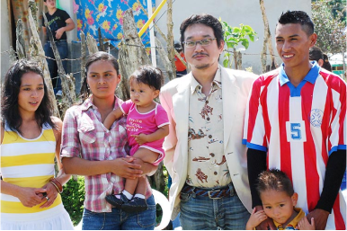 写真：やくみつるさん