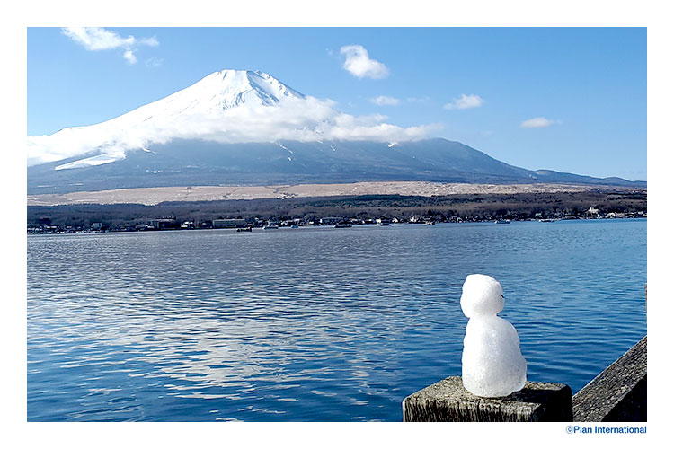富士山と雪だるま