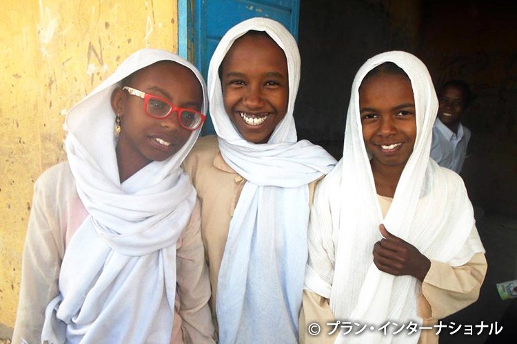 子どもの教育と女の子を古い慣習から守るプロジェクト（スーダン）