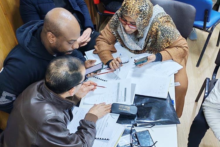 写真:事業計画の作成指導