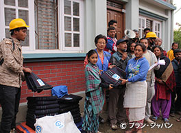 写真：ネパール大地震緊急支援