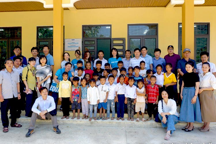 画像：幼稚園および小学校環境改善プロジェクト