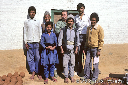 写真：1987年に、ネパールのチャイルドを訪問
