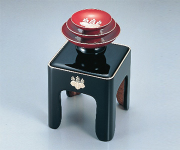 写真：木杯（桐紋）の画像