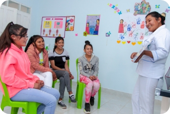 世界中の女の子が…自分の身体を理解し、決定権を持てるように