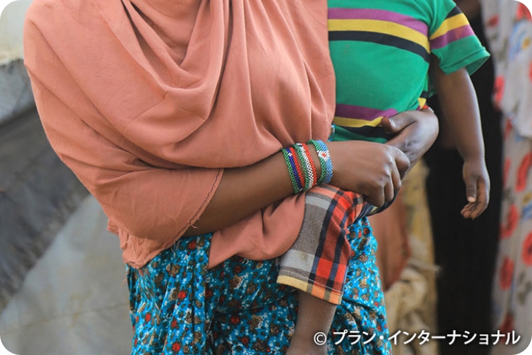 18歳になる前に、知らない相手との結婚を強いられる。