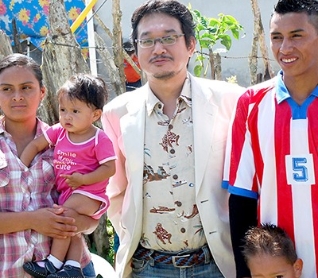 やくみつるさん