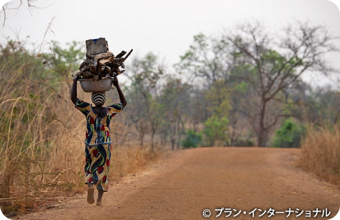 将来を夢見ても、現実は家事使用人の道