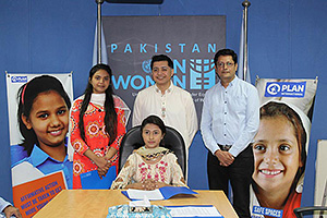 17歳の女の子がUN Women事務所の所長に（パキスタン） / ©プラン・インターナショナル