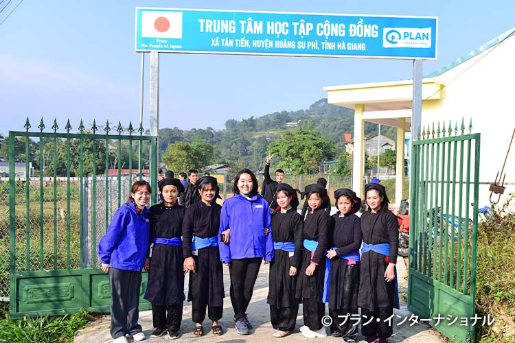 石丸職員(ベトナム 駐在)