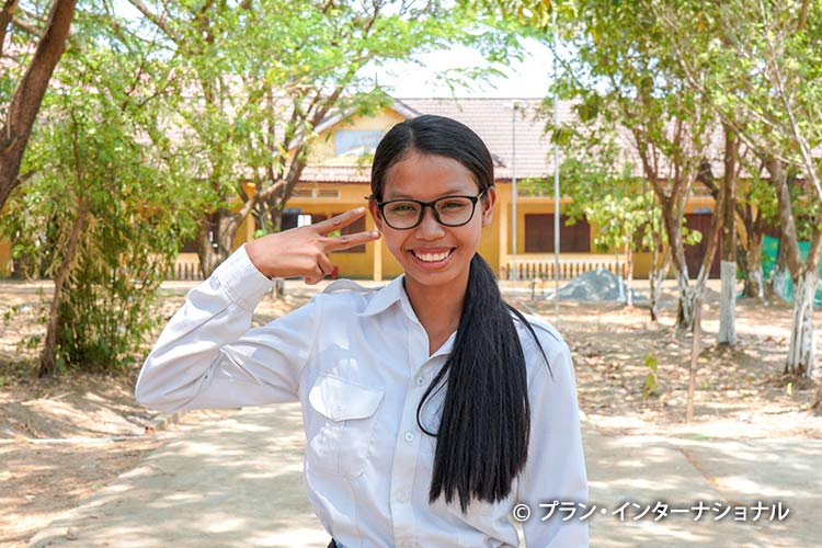 サムさん、18歳(カンボジア)