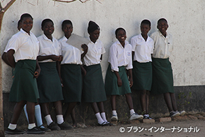 衛生的な暮らしで学校も快適に（写真はジンバブエ）