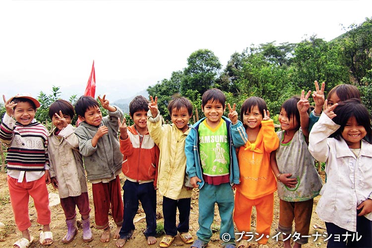 「ガオ村」の子どもたち（2008年）