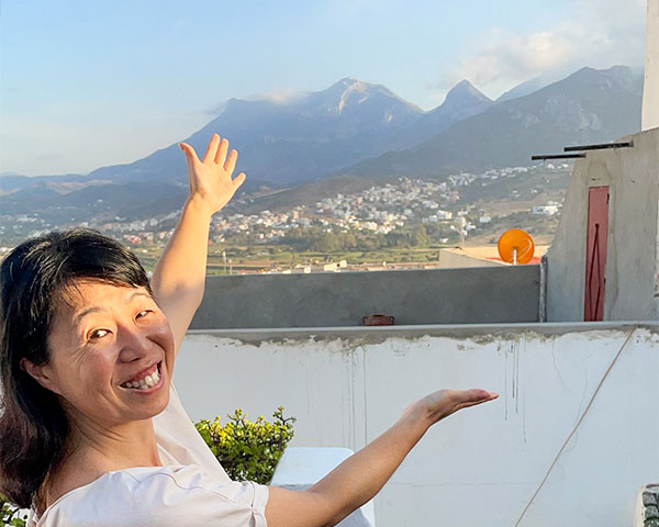 写真：プログラム部　武田 めぐみ職員
