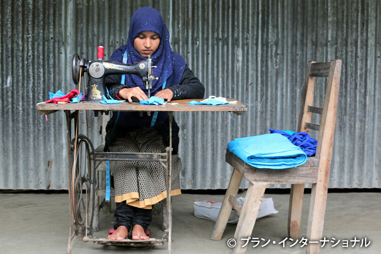 手作りマスクで村を守る！スマイヤさんの挑戦～バングラデシュ～