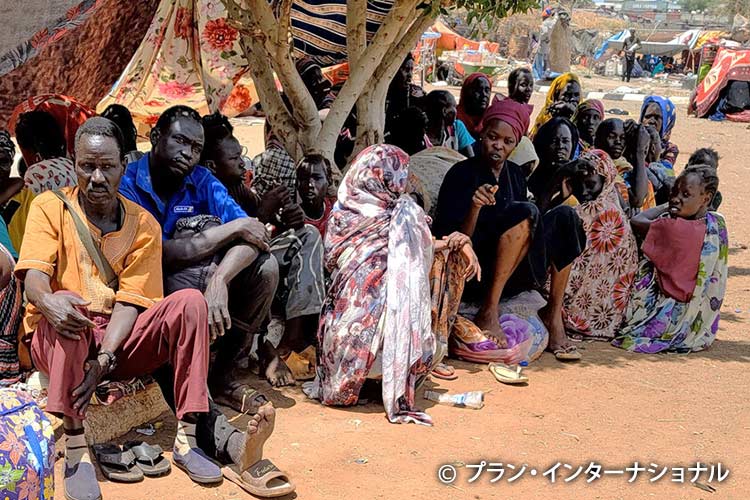 写真：紛争で難民となった南スーダンの人々（スーダン）