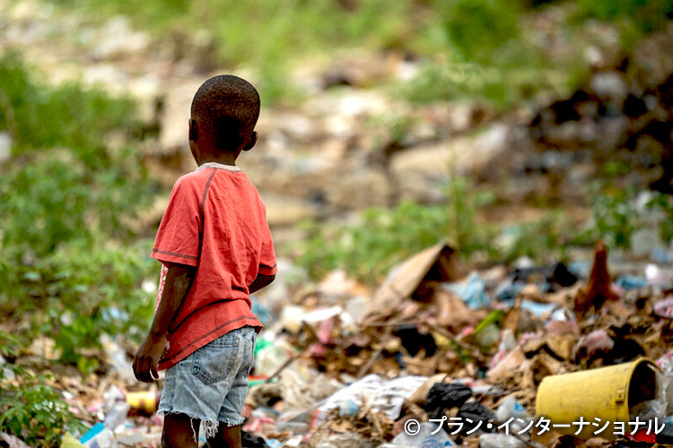 写真:慢性的な社会不安、食料危機が続くハイチ