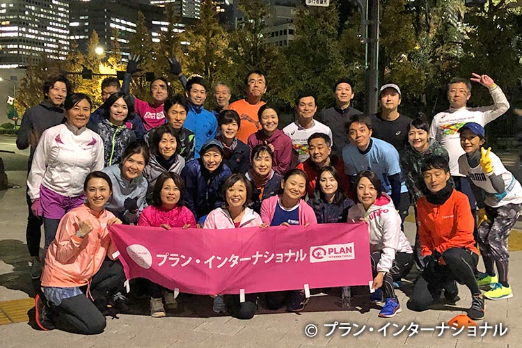 写真：チャリティランナー対象のランニングクリニックを毎年開催