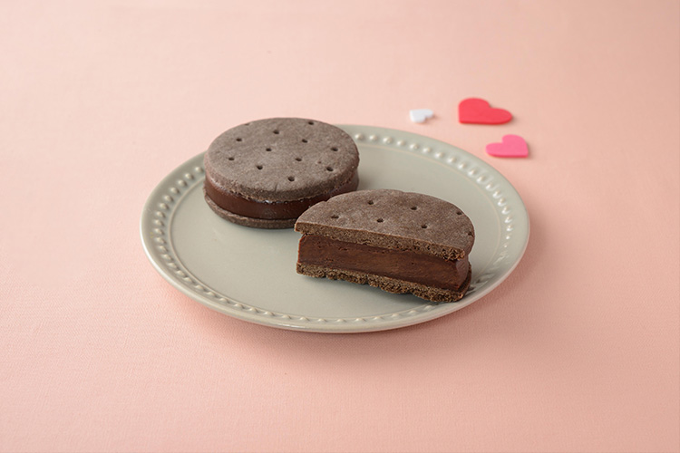 写真：ナチュラルローソン ダブルチョコガレット